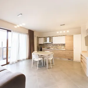 https://il-piccolo-diavolo.taorminaitalyhotels.com